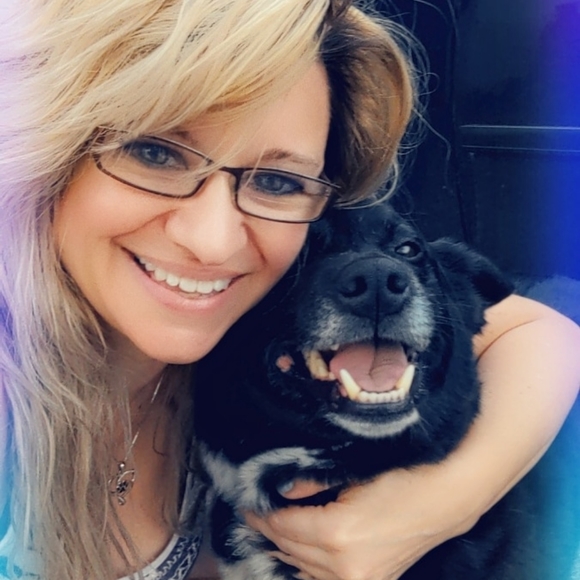 Meet your Posher, Kellynchuck - Picture 2 of 2